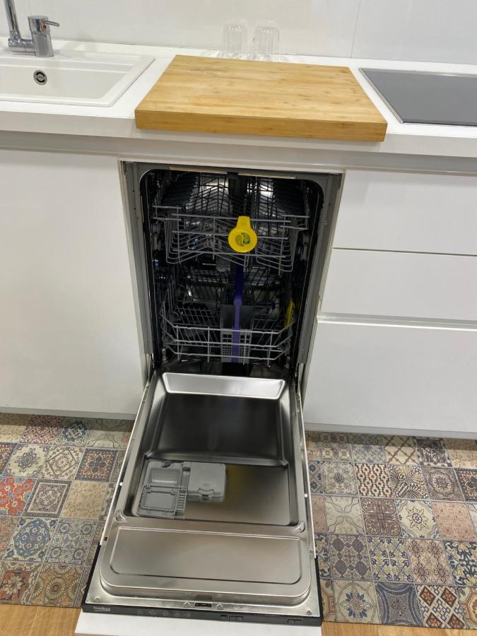 Apartamento Estelar Con Piscina Y Garaje Nervion Apartment Seville Ngoại thất bức ảnh