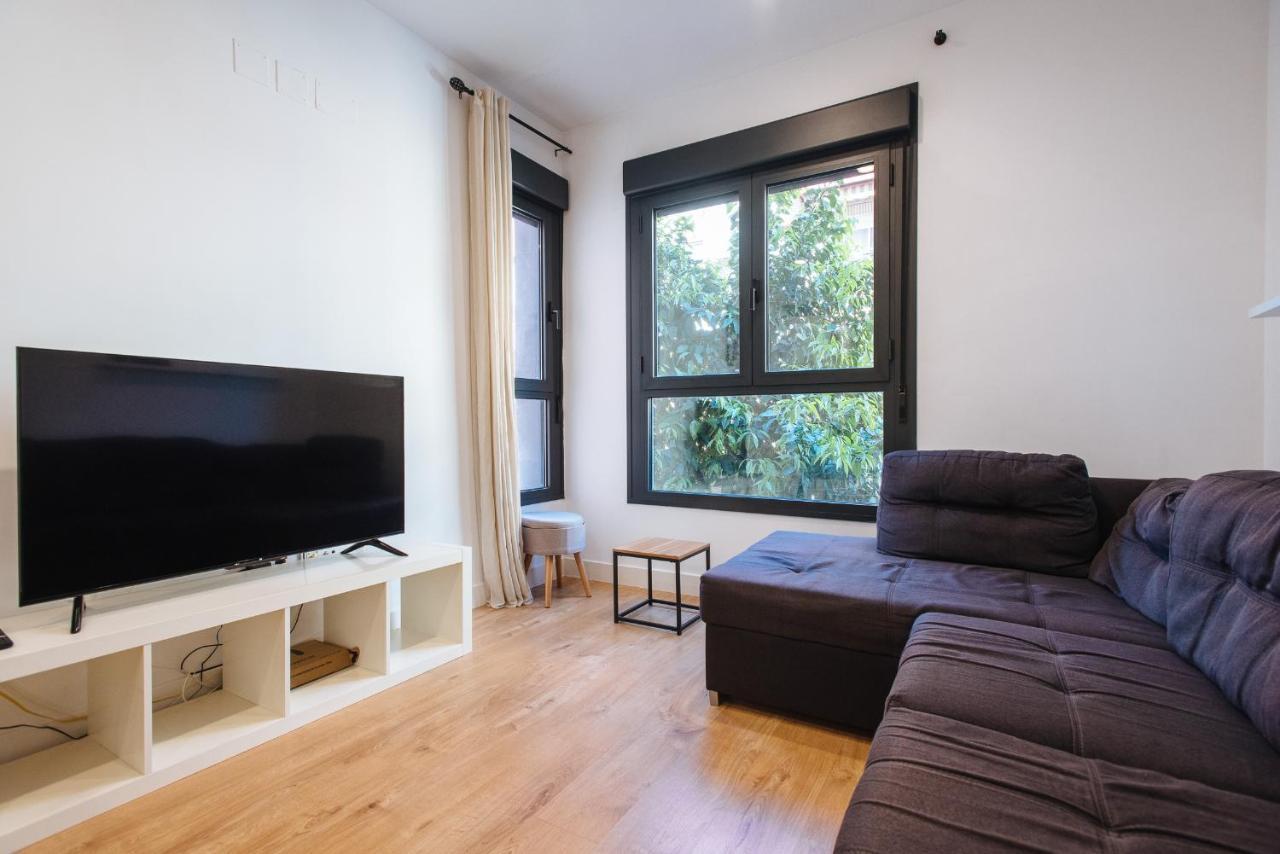 Apartamento Estelar Con Piscina Y Garaje Nervion Apartment Seville Ngoại thất bức ảnh